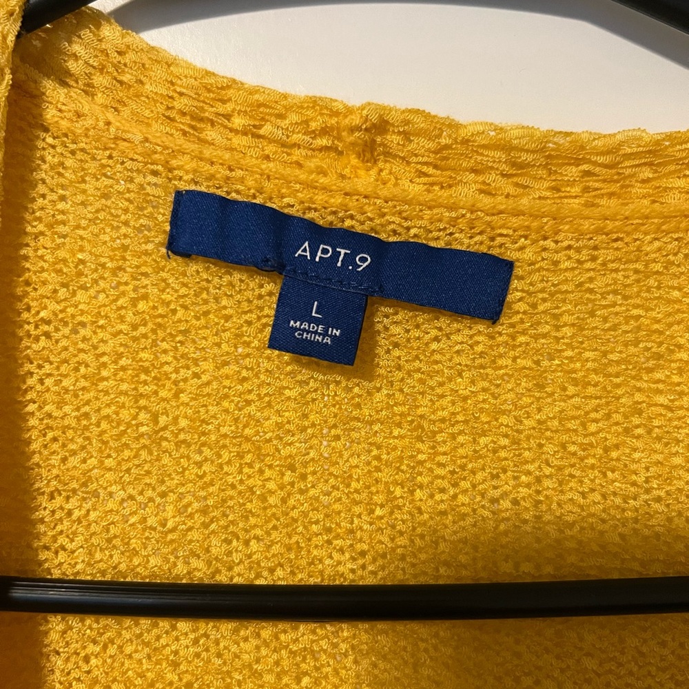 Sweater - Picture 2 of 3